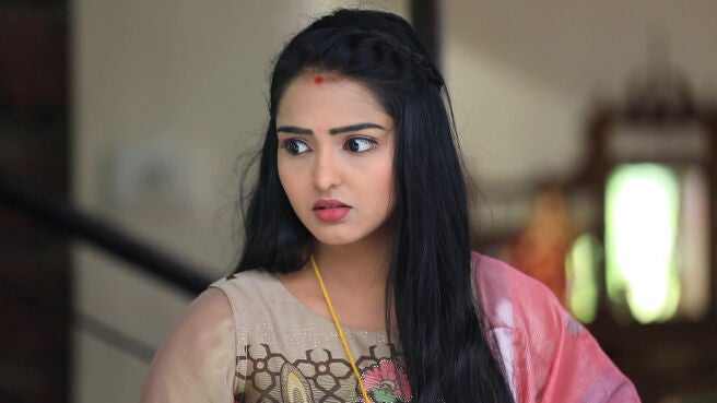 Watch Nannarasi Radhe Season Episode Inchara Is In For A Shock