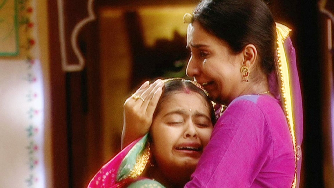 Watch Balika Vadhu Season Episode Anandi Helps Champa And Gets