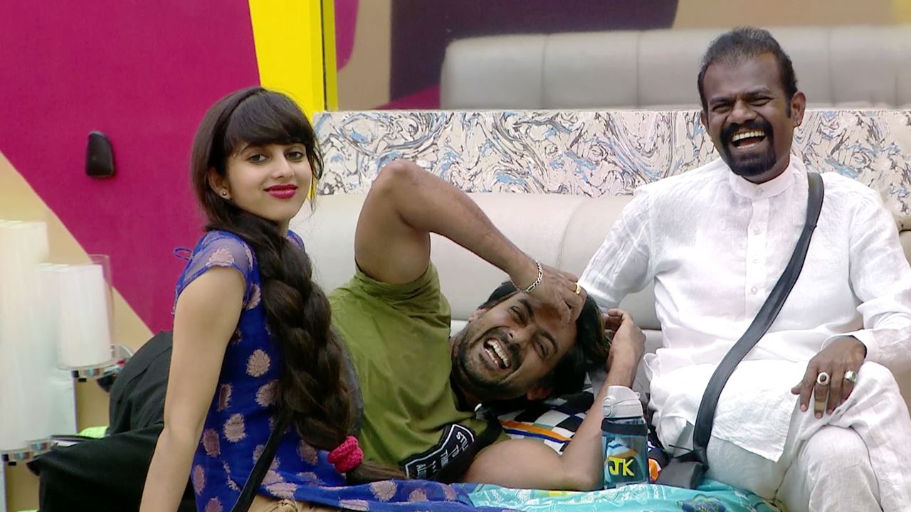 Karthik S Election Campaign Date 25 12 2017 Online Voot Karan wahi grooves to thier fantasy| voot #fantasy #karanwahi hi frnds today we r reviewing an voot wweb series i hope u will like my review if u. karthik s election campaign date 25 12 2017 online voot