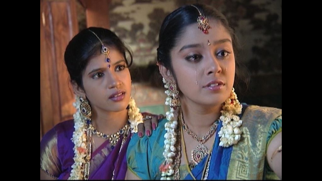 Watch Mangala Gowri Maduve Season 1 Episode 184 Telecasted On 25 07 2013 Online Putta gowri maduve is a popular kannada tv serial, telecasts on colors kannada. voot