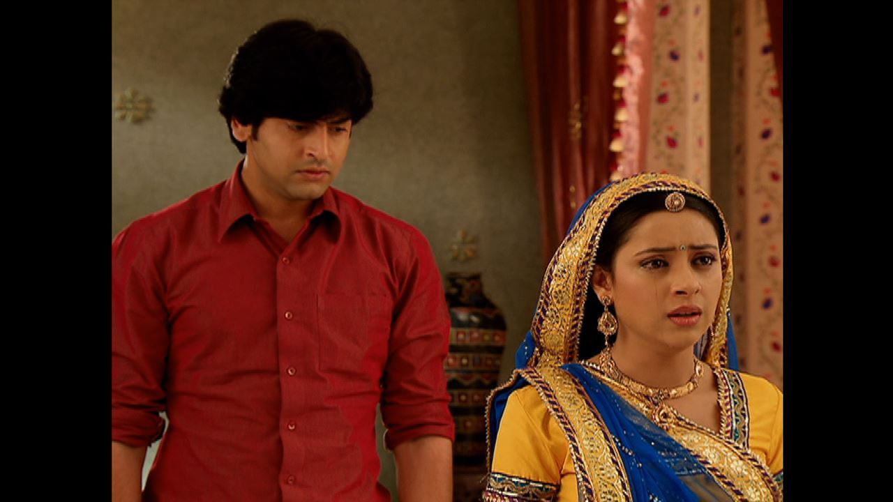 Watch Balika Vadhu Season 1 Episode 1125 Telecasted On 04-11-2008 Online