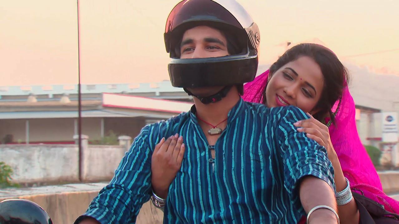 Watch Balika Vadhu Season 1 Episode 1900 Telecasted On 21 05 2015 Online Bollywood #balikavadhu #pratyushabanerjee balika vadhu actress pratyusha banerjee's last rites full video for more. voot