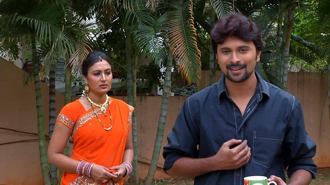 Kulavadhu 01 Watch Kulavadhu Season 01 Latest Episodes Hd Streaming Online On Voot To watch the full episode of 'kulavadhu' anytime, download the #voot app now or visit.