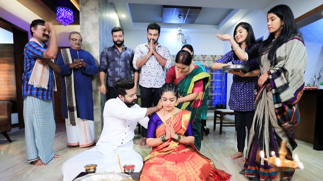 Watch Nammane Yuvarani Season 1 Episode 296 Telecasted On 25 12 2019 Online To watch the full episode of 'nammane yuvarani' anytime, download the #voot app now or visit : watch nammane yuvarani season 1 episode 296 telecasted on 25 12 2019 online