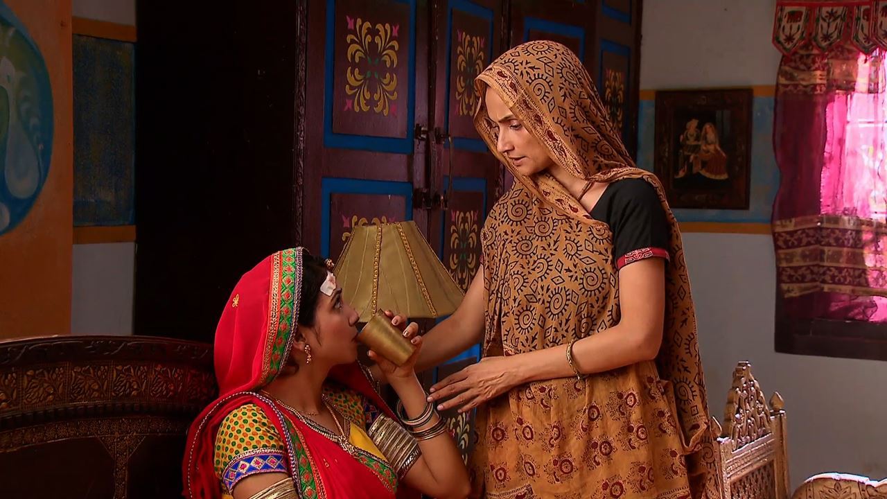 Watch Balika Vadhu Season 1 Episode 2008 Telecasted On 23 09 2015 Online Set in rural rajasthan, 'balika vadhu' traces the arduous journey of child bride anandi (toral rasputra) from to watch the full episode of 'khatron ke khiladi season 8' anytime, download the voot app now or visit. voot