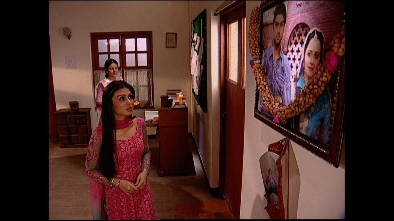 Watch Na Aana Iss Des Laado Season 1 Episode 446 Telecasted On 21-12