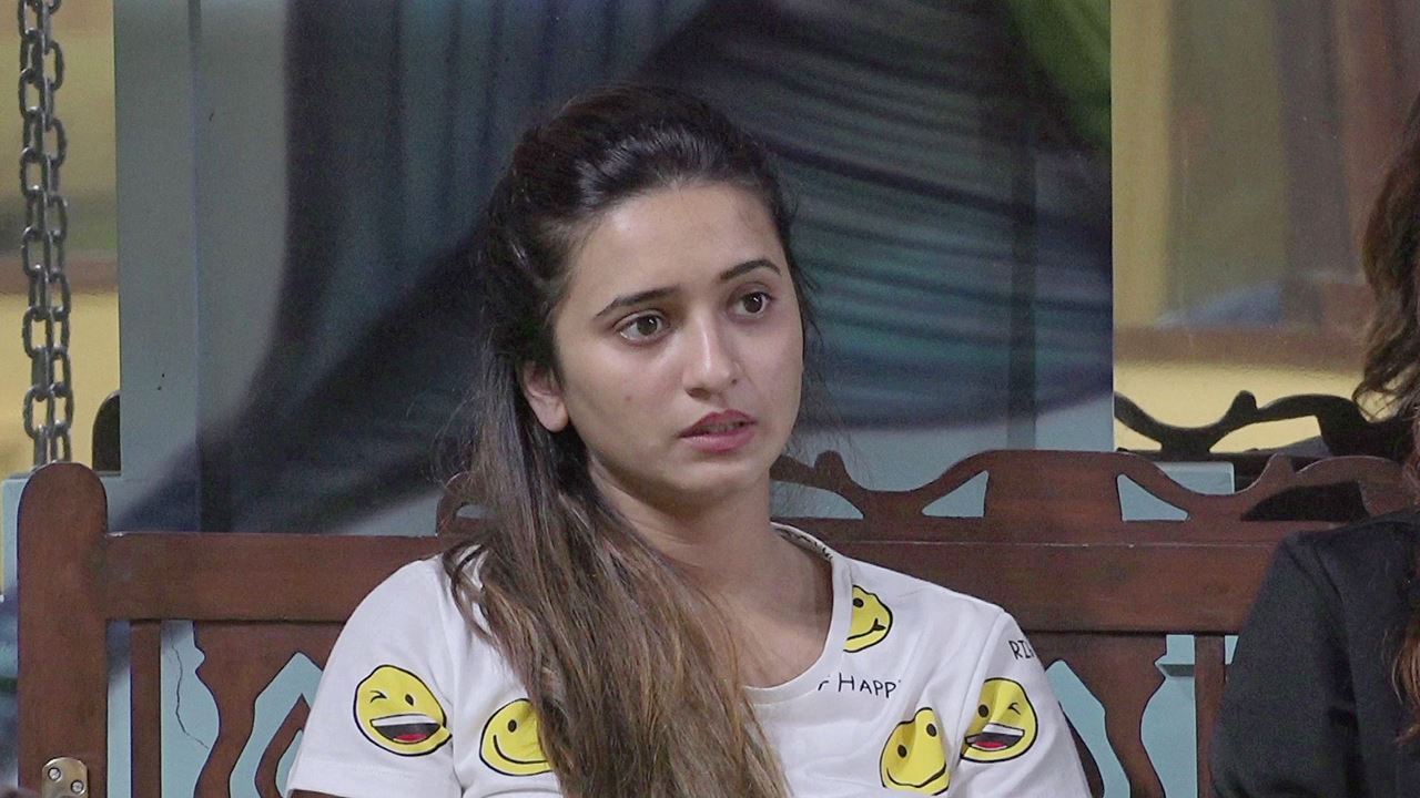 Get Wallpaper Shivani Ajinkya S Goa Trip Date 30 07 2019 Online Voot For Android