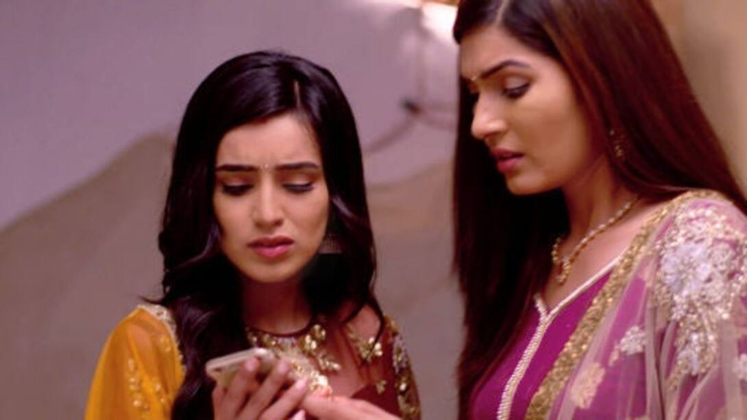 Watch Ek Shringaar Swabhimaan Season 1 Episode 142 Meghna And Naina