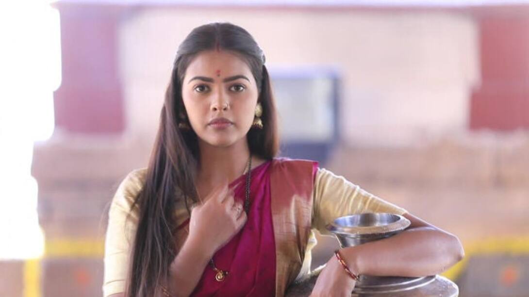 Watch Ginirama Season Episode Mahathi Begins An Arduous Ritual