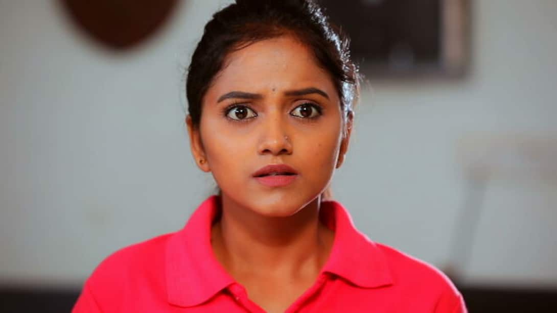 Watch Sillunu Oru Kaadhal Season Episode A Shocker For Kayal