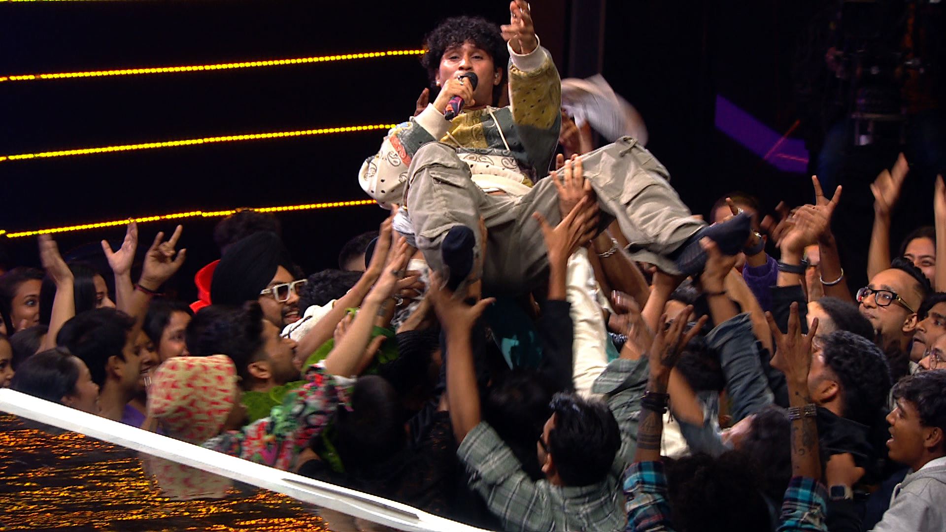 Watch MTV Hustle Season 4 Episode 8 Top 16