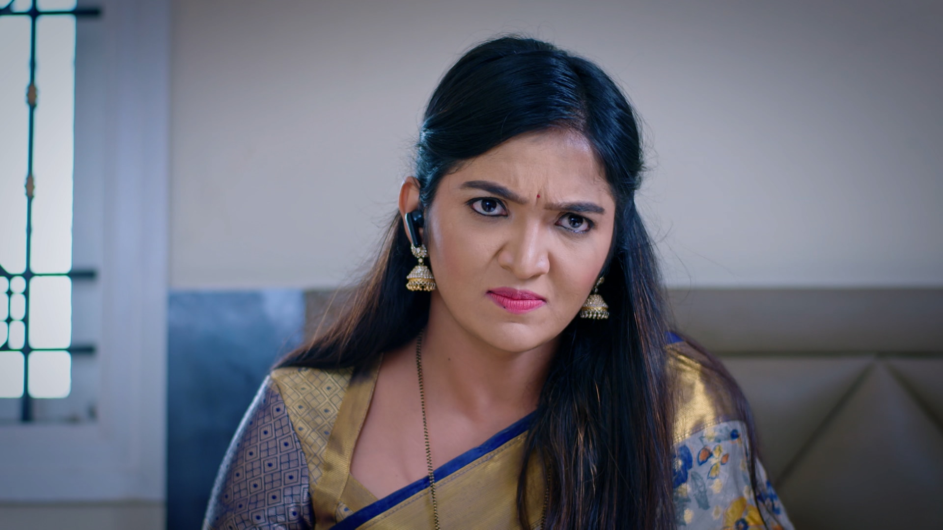 Watch Chukki Taare Season 1 Episode 83 : Menaka Plots Against Yashodha ...