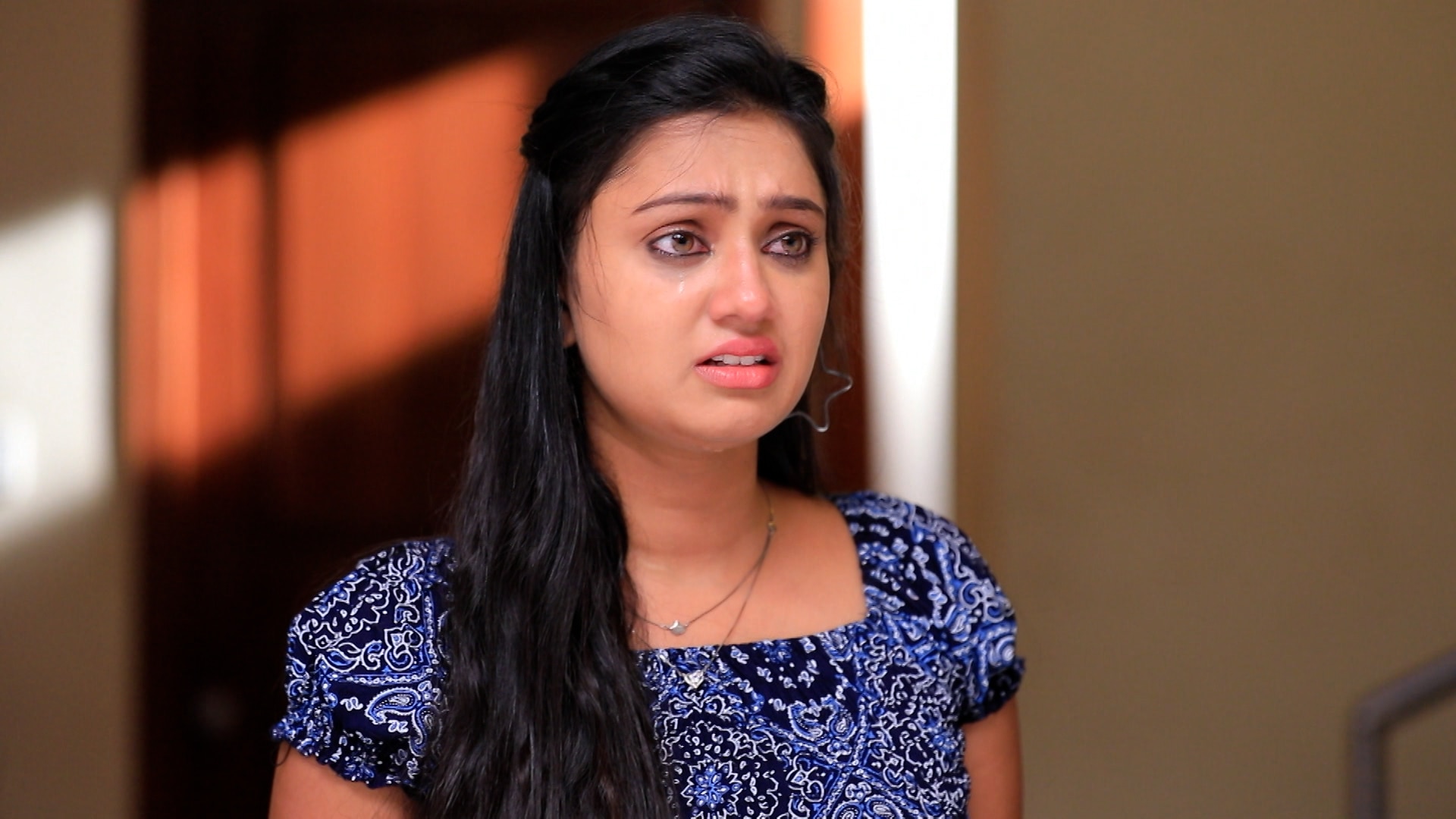 Watch Lakshmi Baramma Season 2 Episode 333 : Keerthi Is Devastated ...