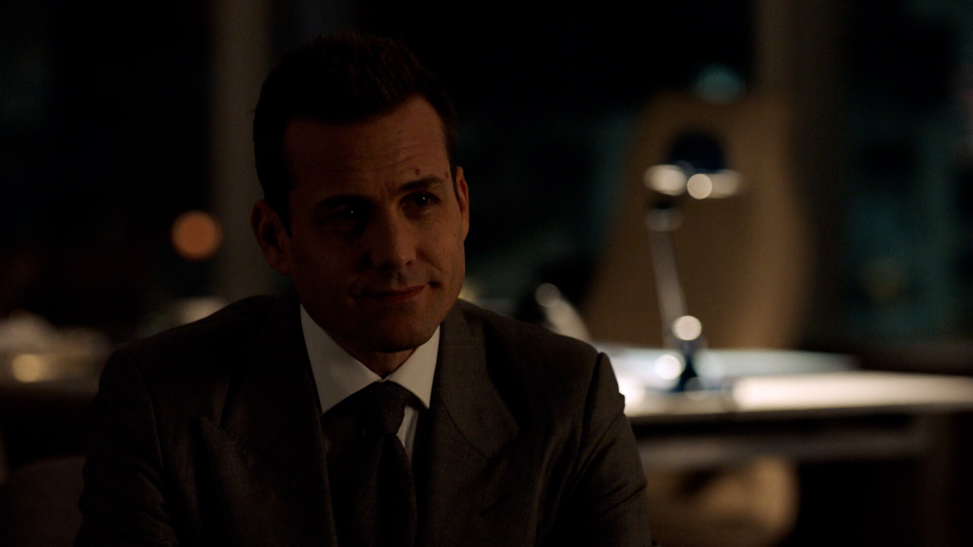 Watch Suits Season 8 Episode 16 : Harvey - Watch Full Episode Online(HD