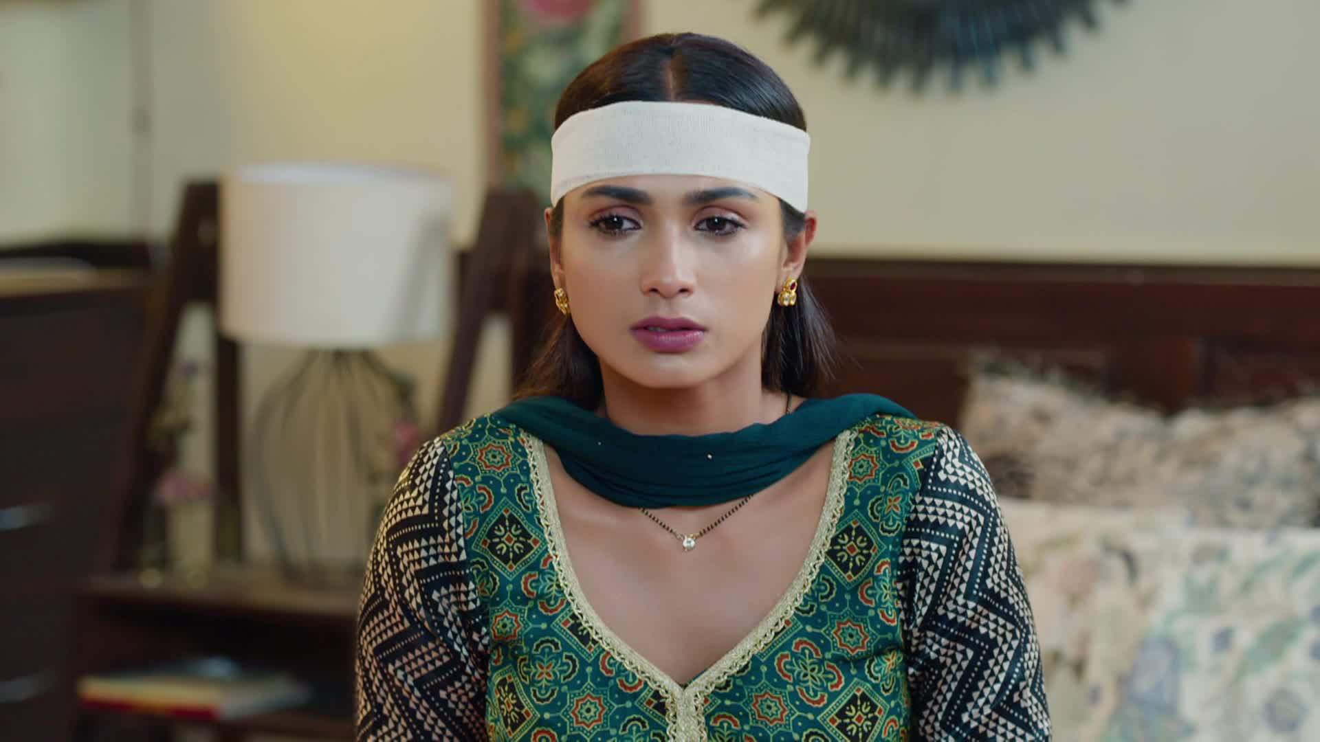 Watch Udaariyaan Season 1 Episode 1120 : Haniya Becomes Suspcious ...