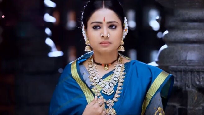 Watch Saraswathi Feels Helpless Video Online(HD) On JioCinema