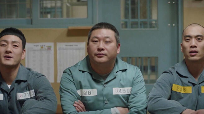 Watch Prison Playbook Season 1 Episode 30 : The Inmates Have Fun ...