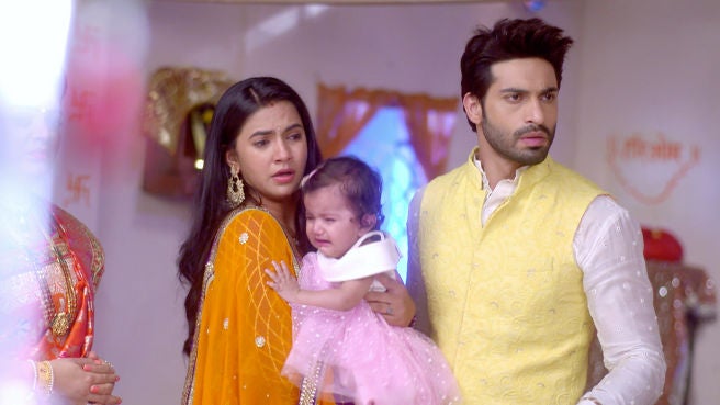 Watch Udaan Season 1 Episode 1028 : Suraj And Chakor Find Sanghvi ...