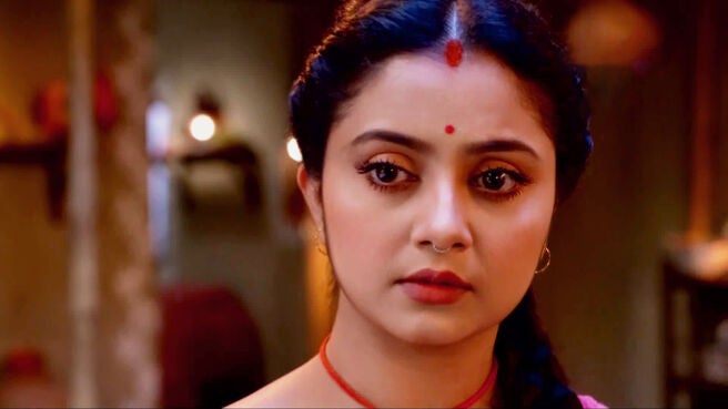 Watch Durga Gets Overwhelmed Video Online Hd On Jiocinema