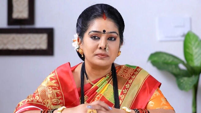 Watch Aayi Saheba Gets Annoyed Video Online(hd) On Jiocinema