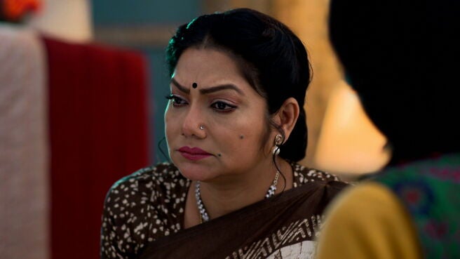 Watch Tumpa Autowali Season 1 Episode 210 : Girija Refuses To Eat ...