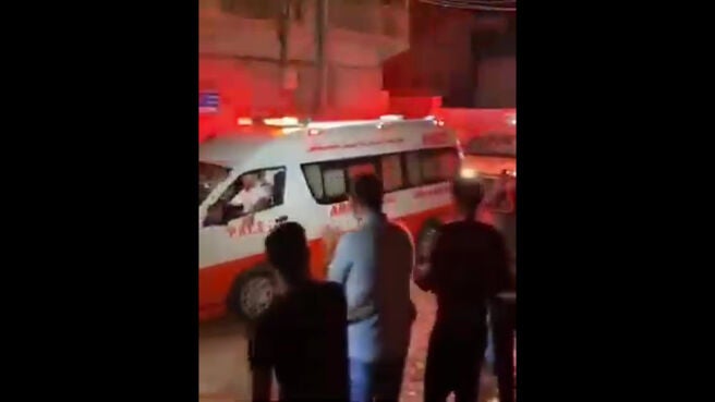 Watch People Thank Healthcare Workers As Israel And Hamas Agree To Gaza ...