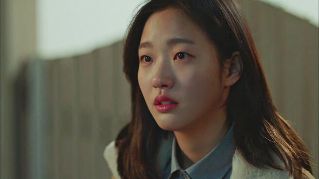 Watch Goblin: The Lonely And Great God Season 1 Episode 33 : Ji Eun-tak ...