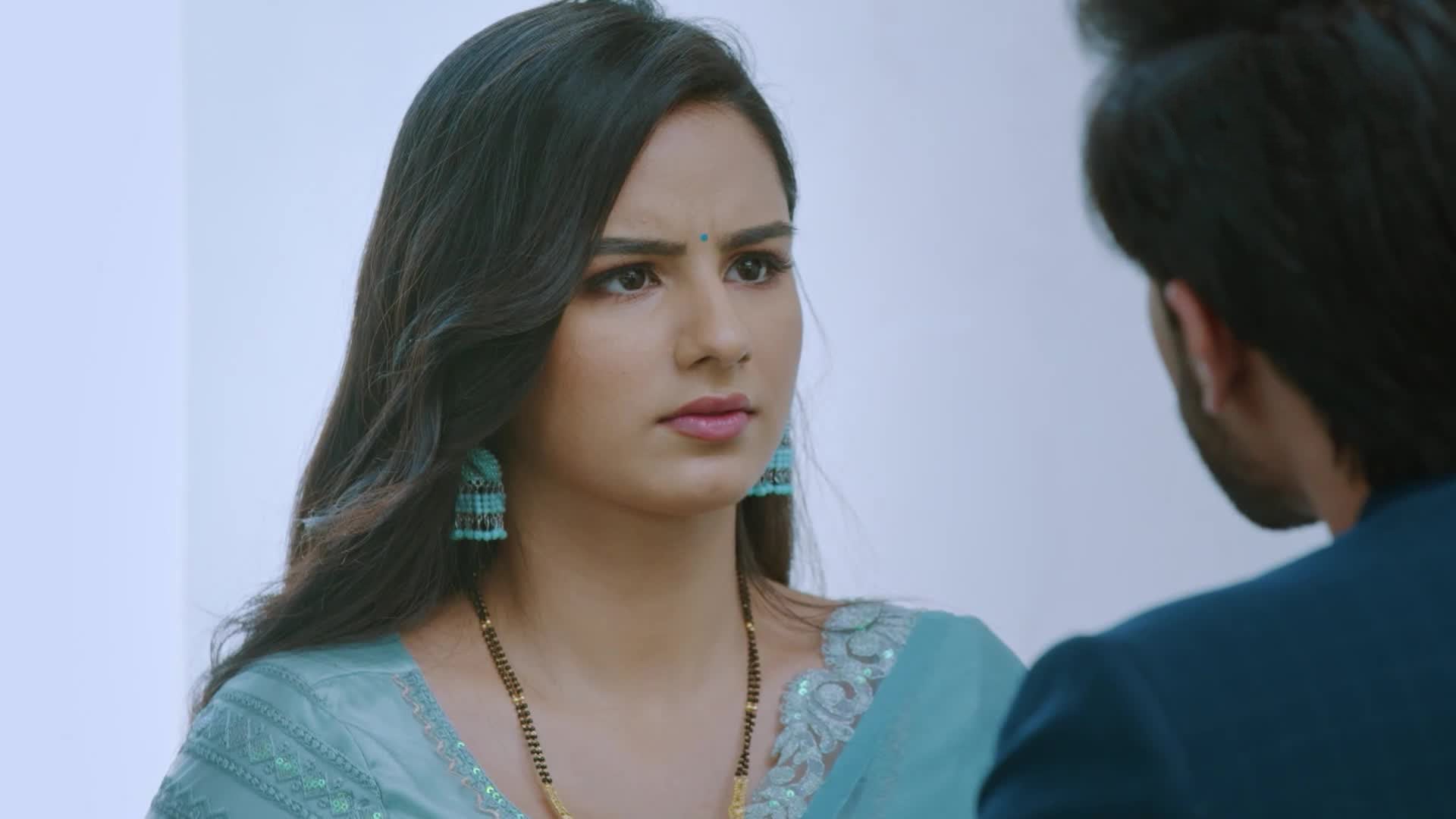 Watch Rohit Misbehaves With Jeevika Video Online(HD) On JioCinema