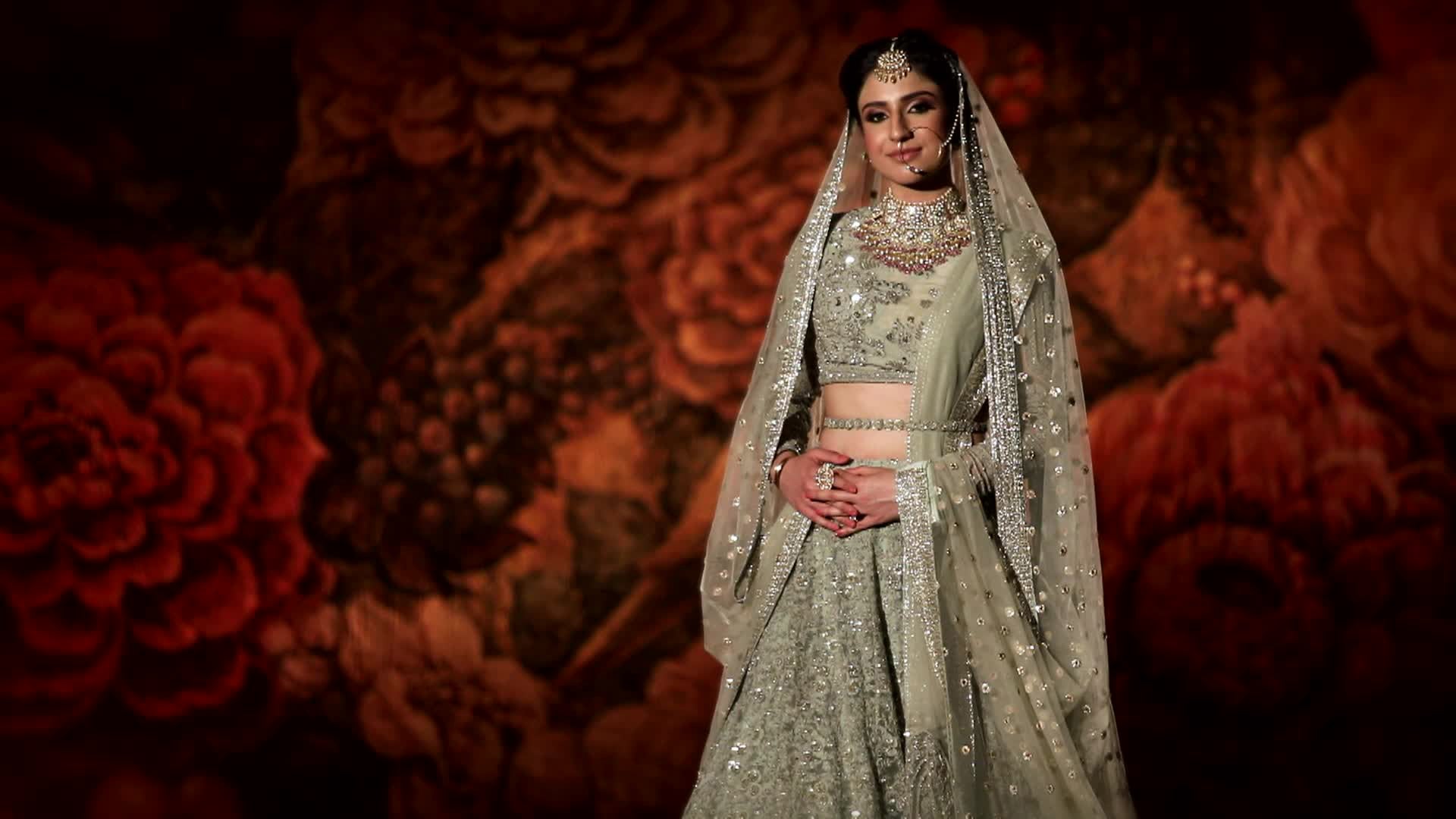 Band baaja bride lehengas hotsell