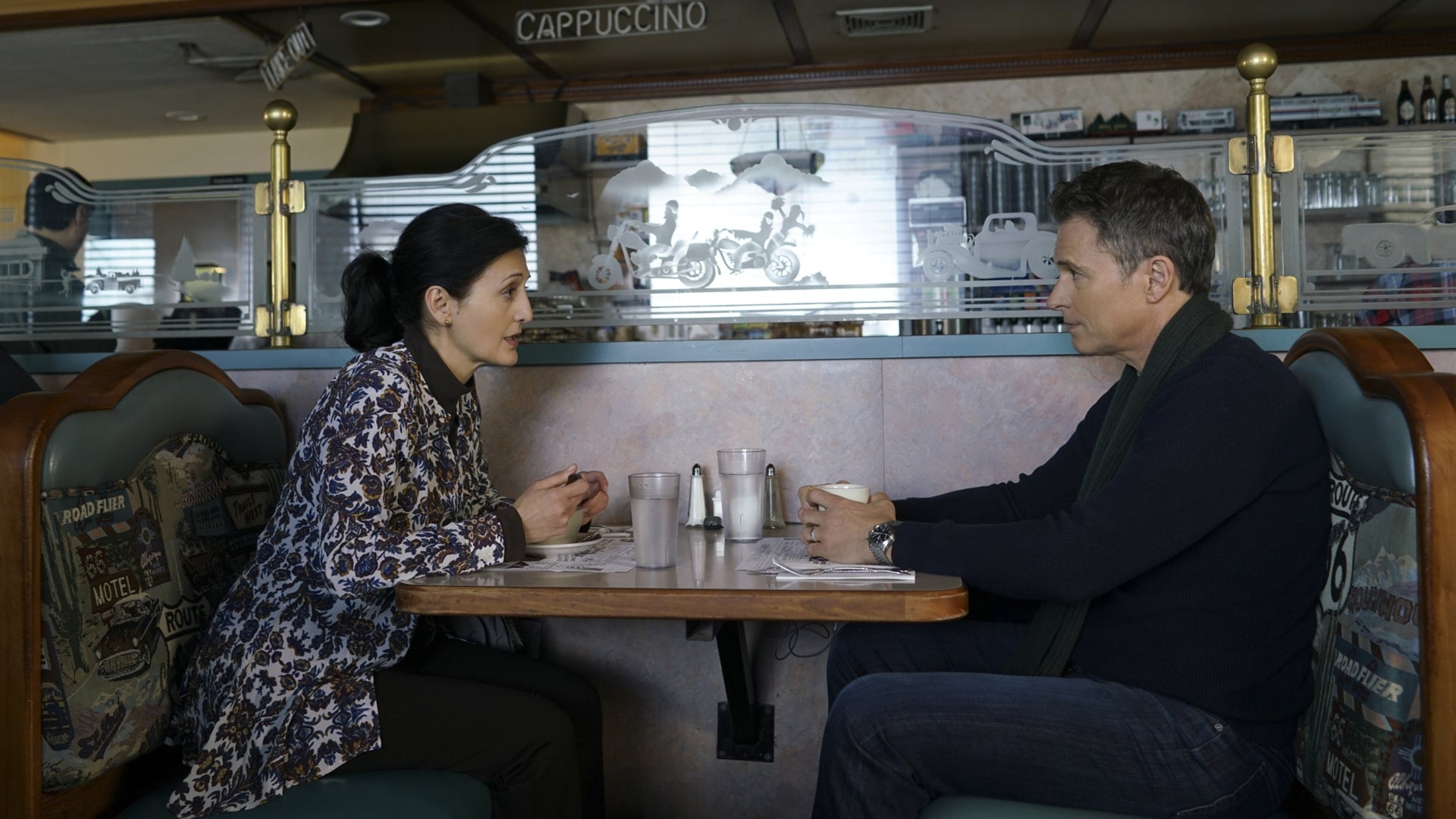 Watch Madam Secretary Season 2 Episode 17 : Higher Learning - Watch