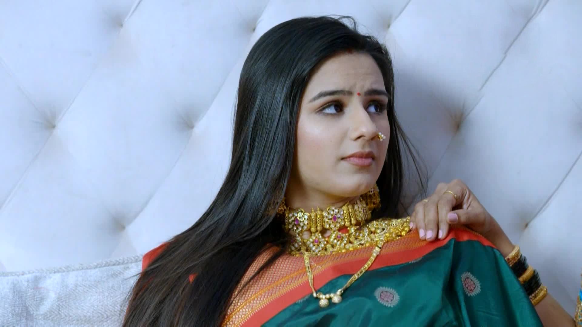 Watch Jeevika Longs For Her Family Video Online(HD) On JioCinema