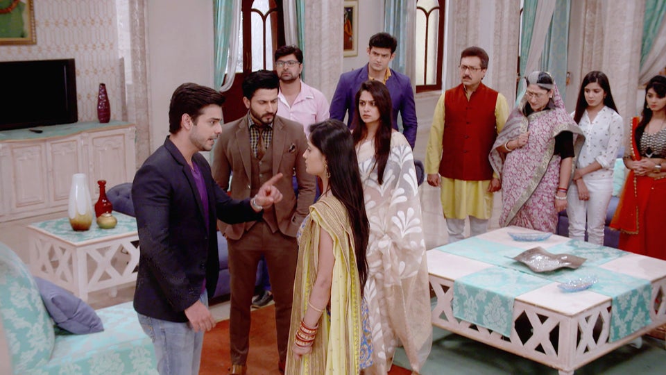 Watch Sasural Simar Ka Season 1 Episode 1703 Vikram Exposes Anjali Watch Full Episode Online