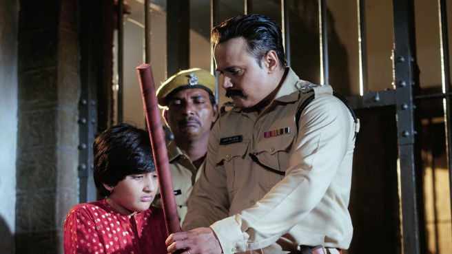 Roop Episodes Watch Roop Season 1 Episode 22 : Shamsher's Order Scares Roop - Watch ...
