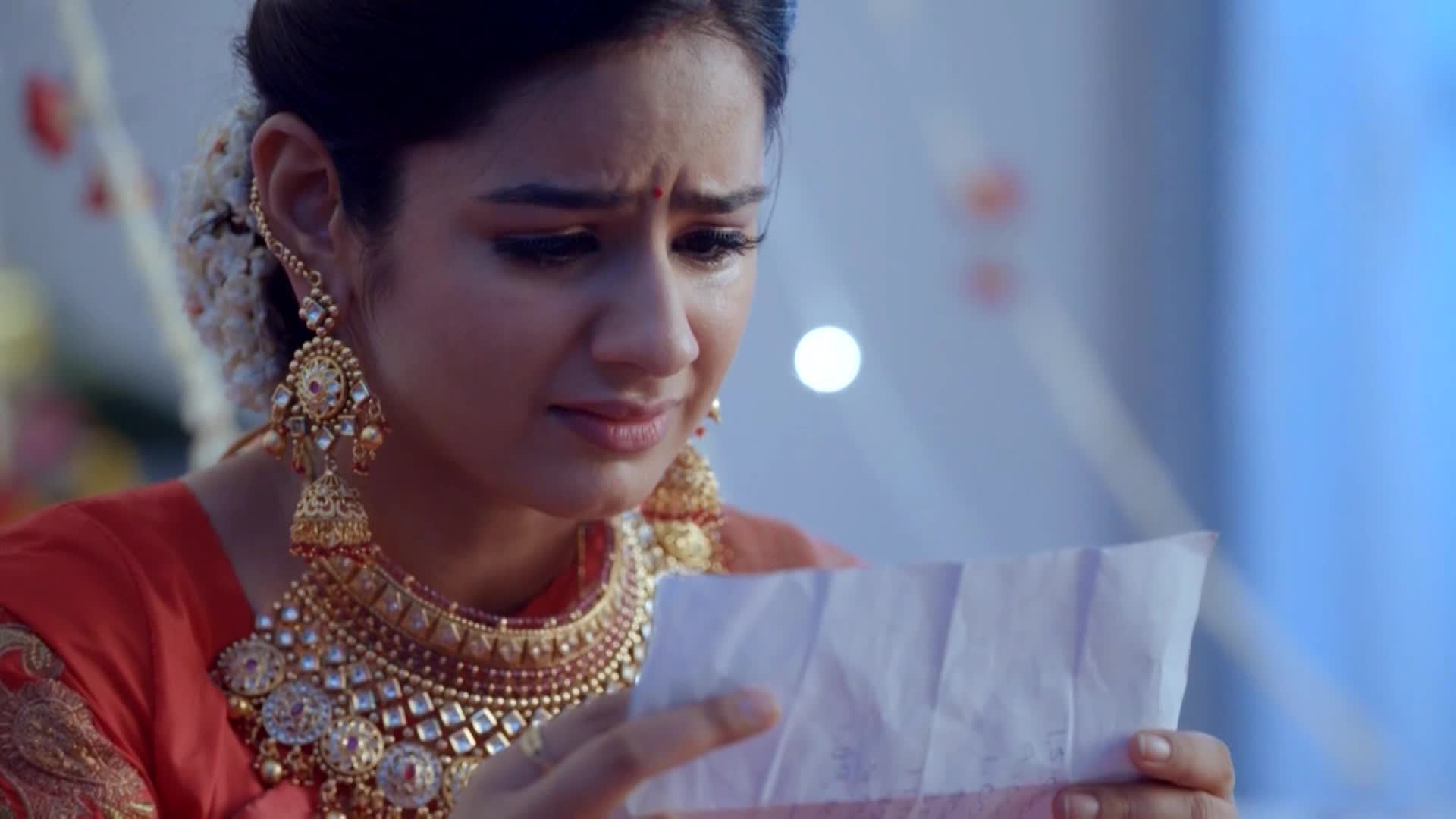 Watch Jeevika Is Heartbroken Video Online(HD) On JioCinema