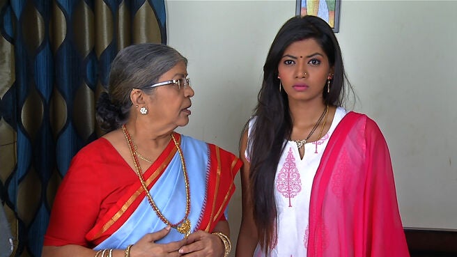 Watch Kulavadhu Season 1 Episode 318 : Kanchana Joins Hands With ...