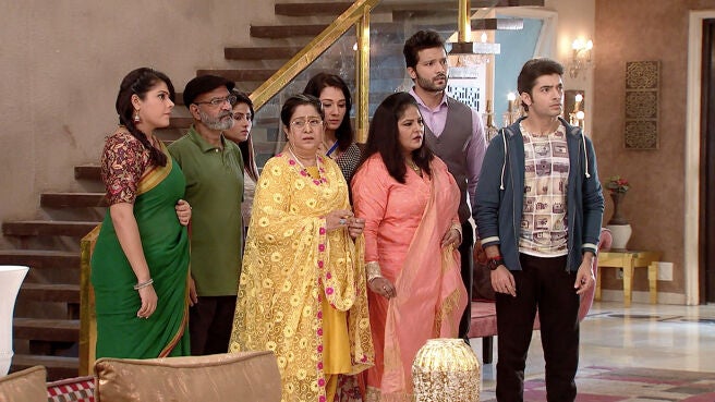 Watch Kasam - Tere Pyaar Ki Season 1 Episode 158 : The Bedi Family Is ...