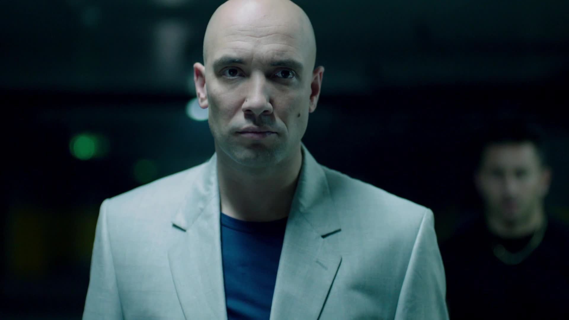 Watch Undercover Season 3 Episode 8 A Tough Situation For Ivo