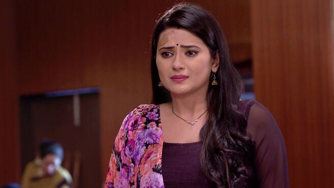 Watch Kasam - Tere Pyaar Ki Season 1 Episode 229 : Tanuja Accused Of ...