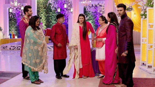 Kasam Tere Pyaar Ki Watch All Episodes Watch Kasam - Tere Pyaar Ki Season 1 Episode 321 : Tanuja Loses All