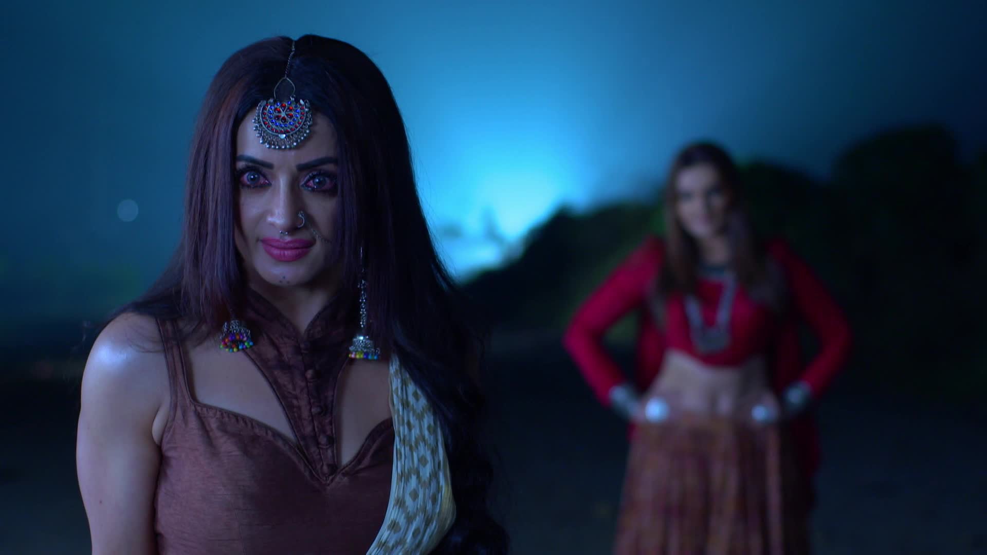 Watch Phir Laut Aayi Naagin Season 1 Episode 87 : Ragini Vows Revenge ...