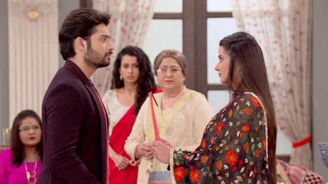 Watch Kasam Tere Pyaar Ki Season 1 Episode 436 Tanuja Invites Rishi To The Wedding Watch