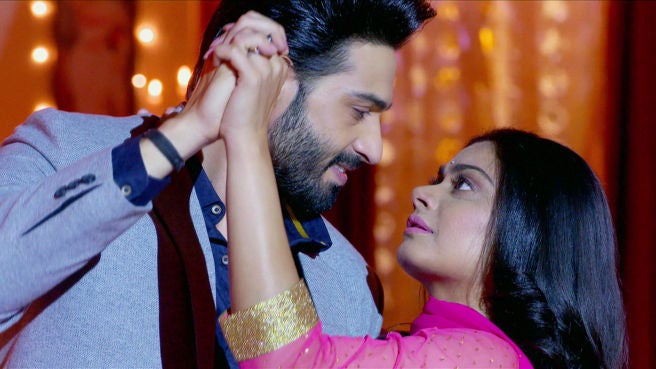 Watch Udaan Season 1 Episode 1316 : Chakor-Raghav Get Romantic - Watch ...