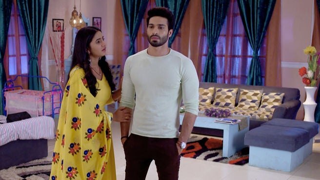 Watch Udaan Season 1 Episode 1041 : Friction Between Chakor And Suraj ...