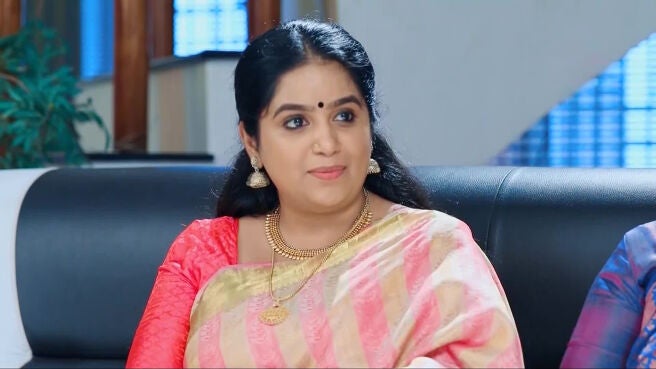 Watch Rajeshwari Raises A Concern Video Online(HD) On JioCinema