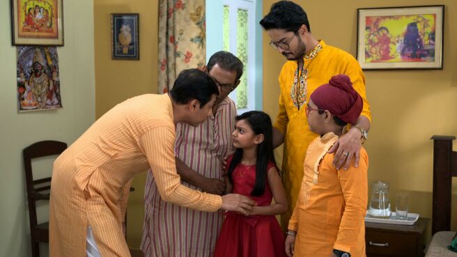 Watch Tumii Je Amar Maa Season 1 Episode 200 Plan In Motion Watch Full Episode Onlinehd On 