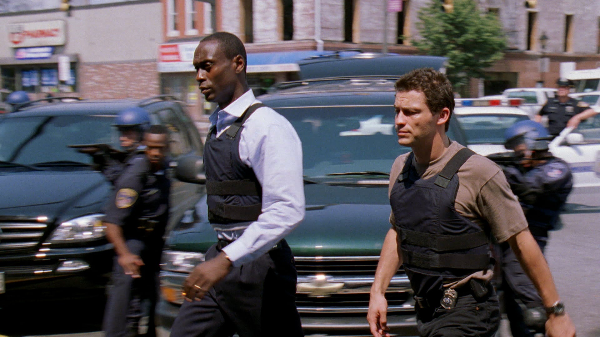 Watch The Wire Season 1 Episode 12 Cleaning Up Watch Full Episode