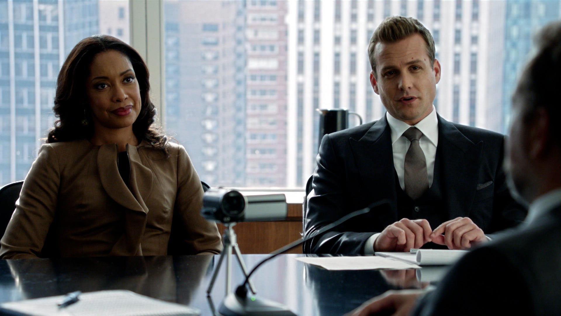 Watch Suits Season 2 Episode 14