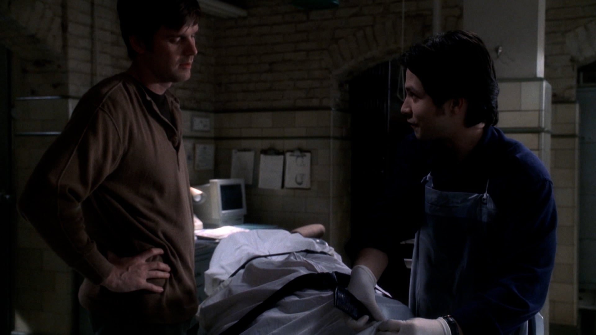 Watch Six Feet Under Season 3 Episode 6 Making Love Work Watch Full Episode Online(HD) On