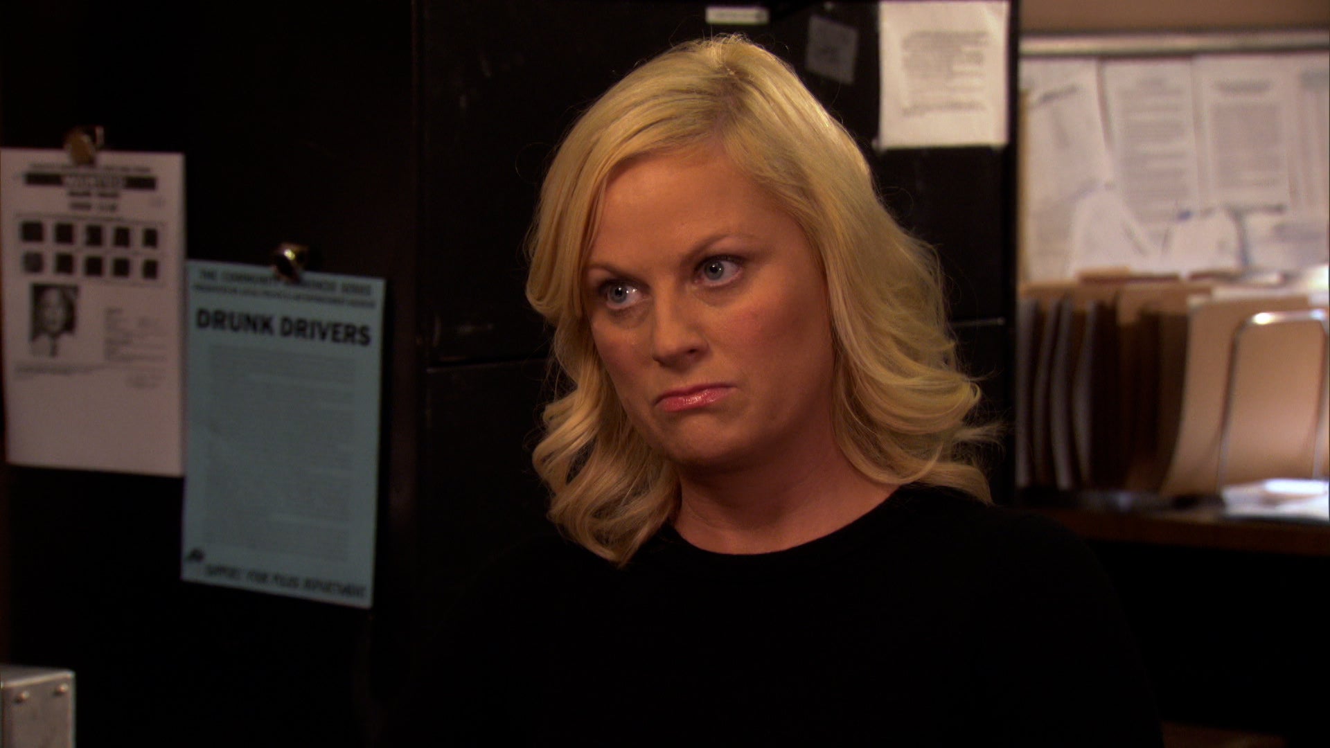 Watch Parks And Recreation Season 2 Episode 2 : The Stakeout - Watch 