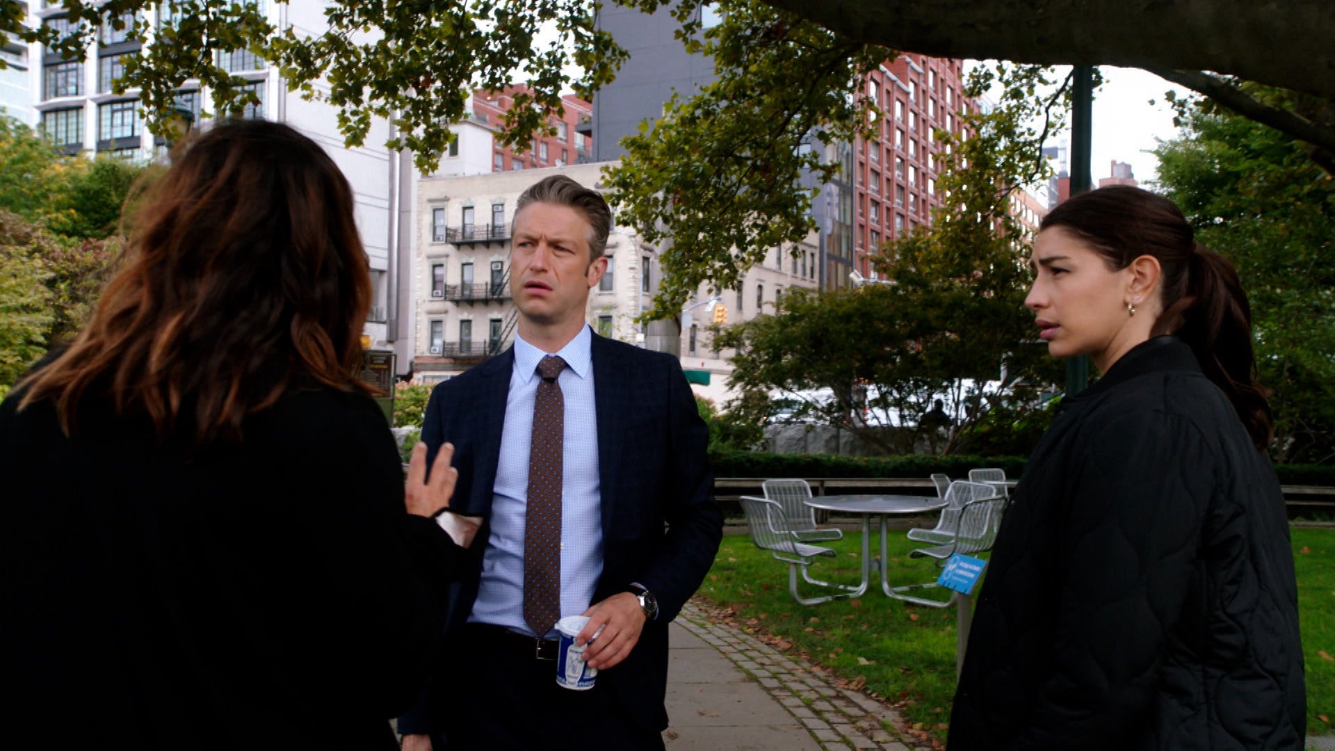 Watch Law And Order Special Victims Unit Season 22 Episode